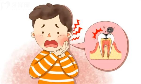 牙龈炎和牙周炎有什么区别?病症位置/症状/治疗方法都不同